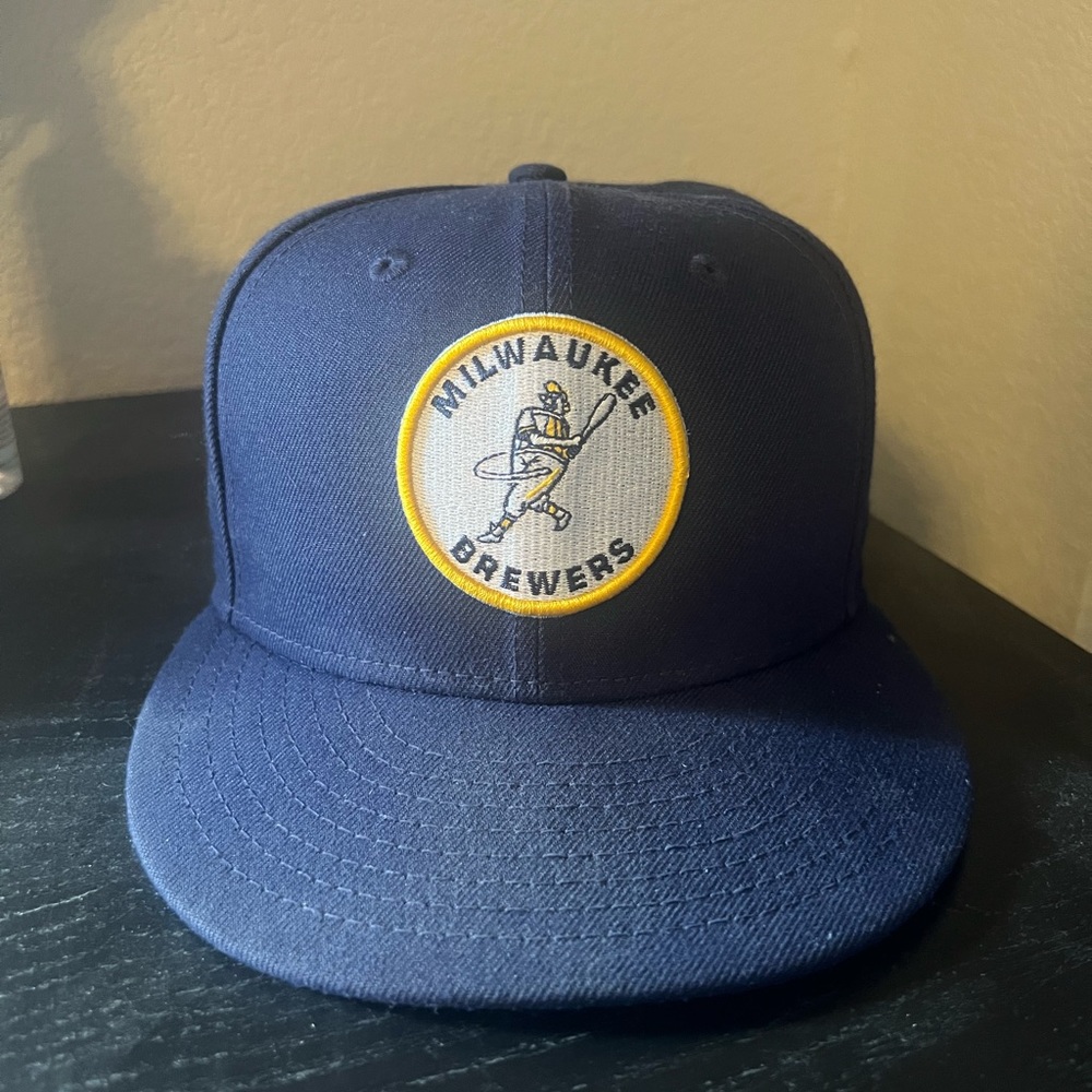 Milwaukee Brewers barrelman New Era cap READ DESCRIPTION